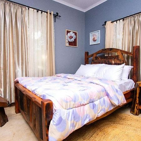 Moshi Urban Hostel And Backpackers Buitenkant foto