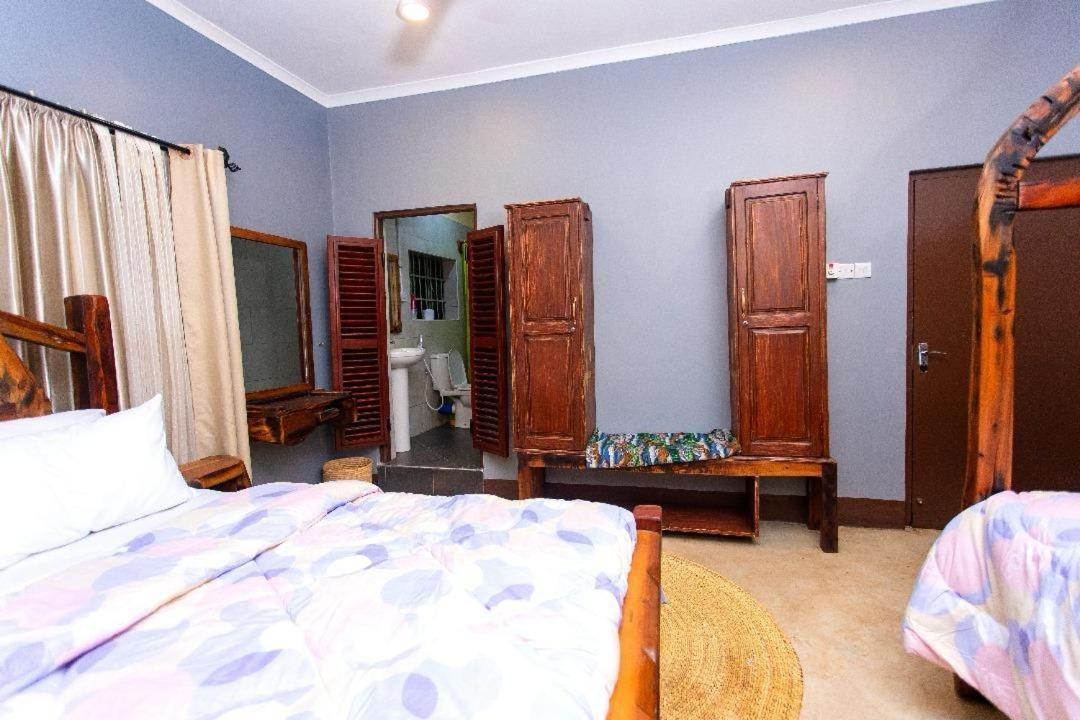 Moshi Urban Hostel And Backpackers Buitenkant foto